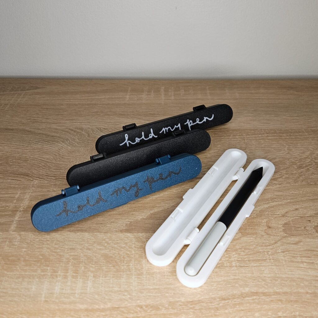 Safeguard your tablet/iPad pencil during travel with this Protective Pencil Case, ensuring it stays safe and secure without the worry of bending. The easy-to-open/close mechanism adds convenience to your daily routine, making it perfect for commuting, traveling, or moving between workspaces.